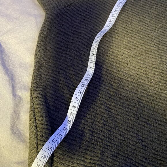 Garage Green Turtleneck Crop | XS - Picture 2 of 4